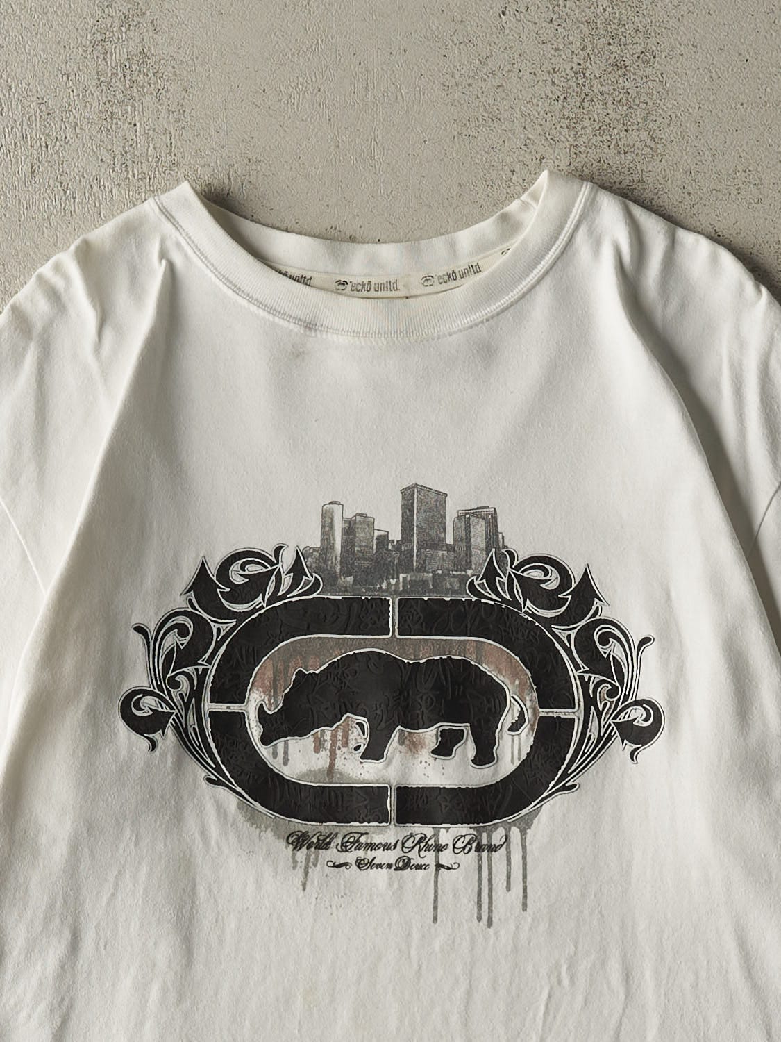 Vintage Y2K White Ecko Tee (XL)