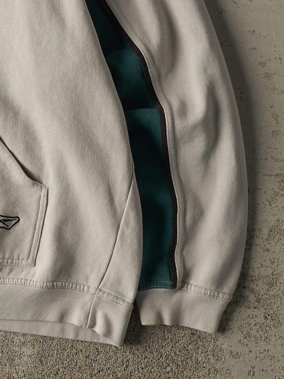 Vintage Y2K Beige & Green Philadelphia Eagles Hoodie (M/L)