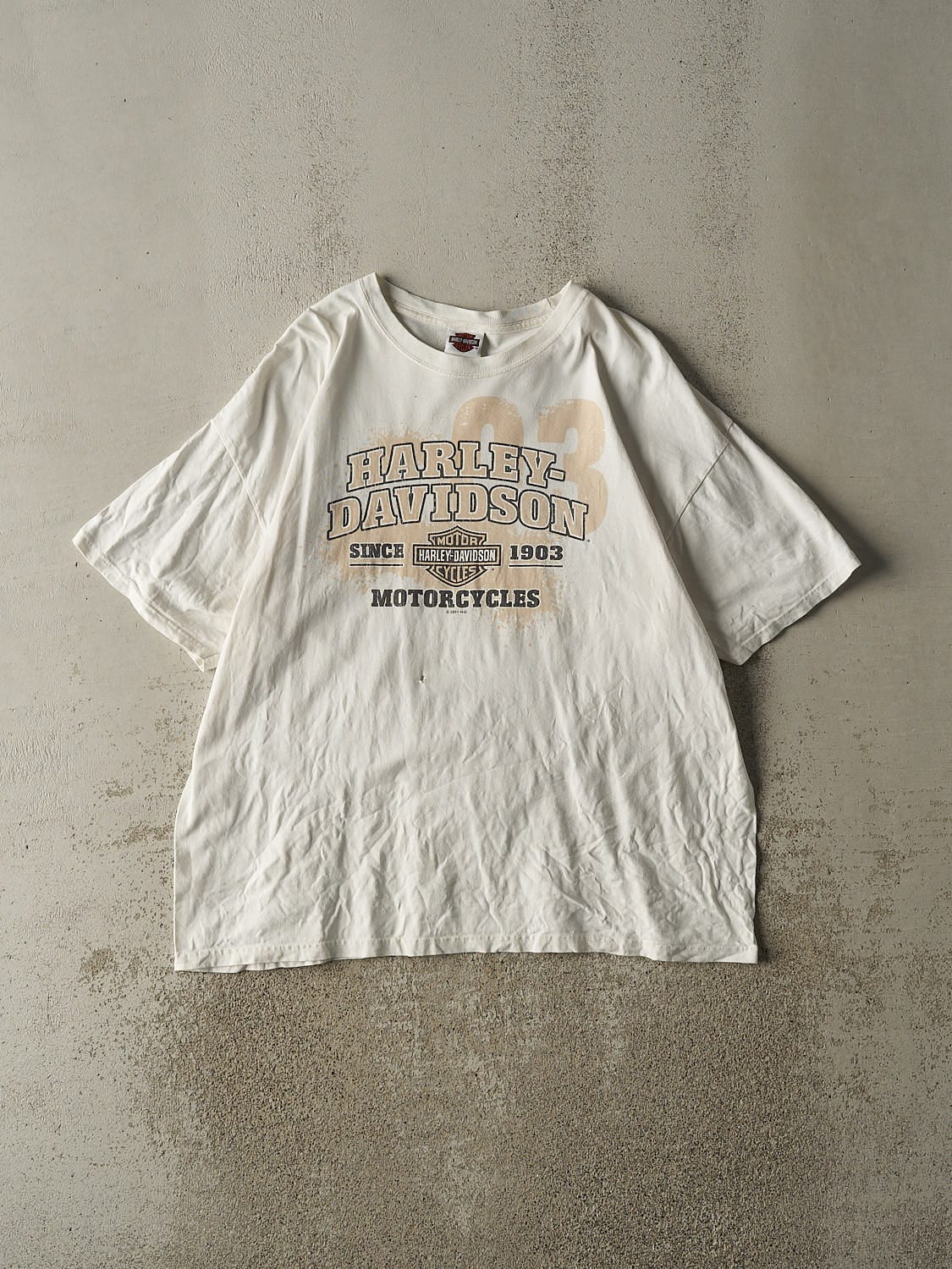 Vintage 11' White Harley Davidson Pataskala Ohio Tee (XL)