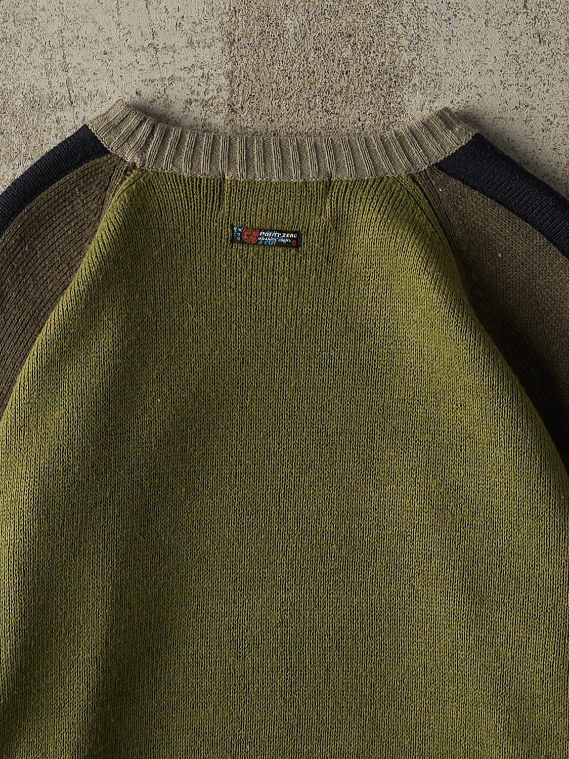 Vintage Y2K Green Point Zero Graphic Knit (XL)