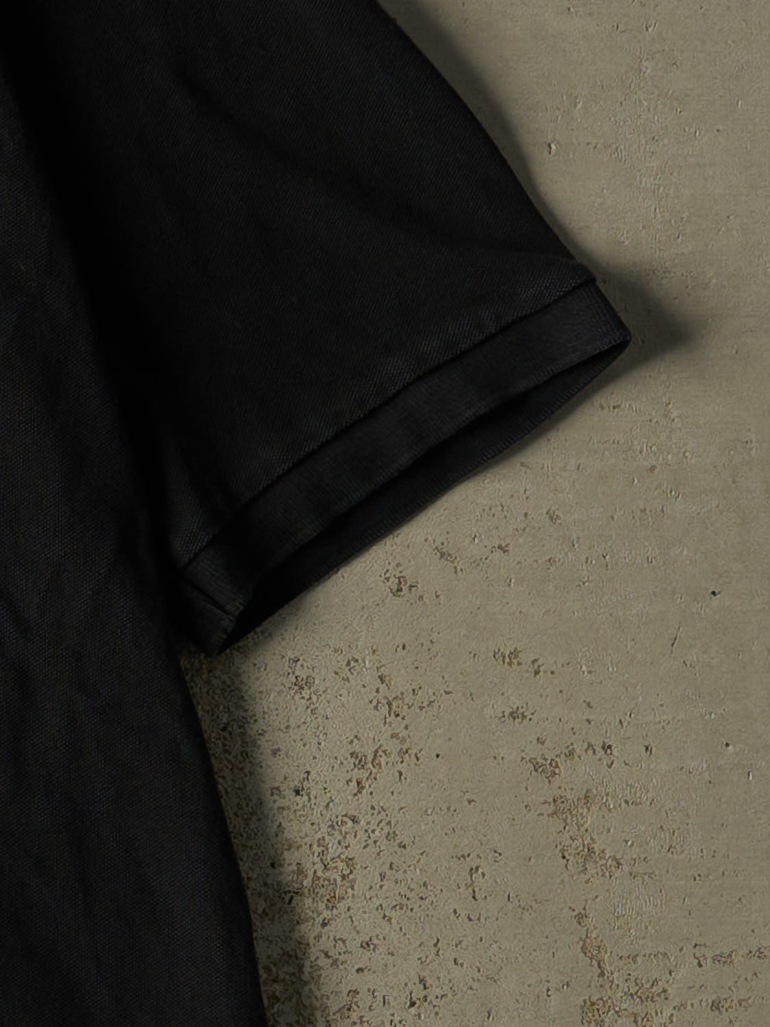 Vintage Y2K Black Polo Quarter Button Tee (L/XL)