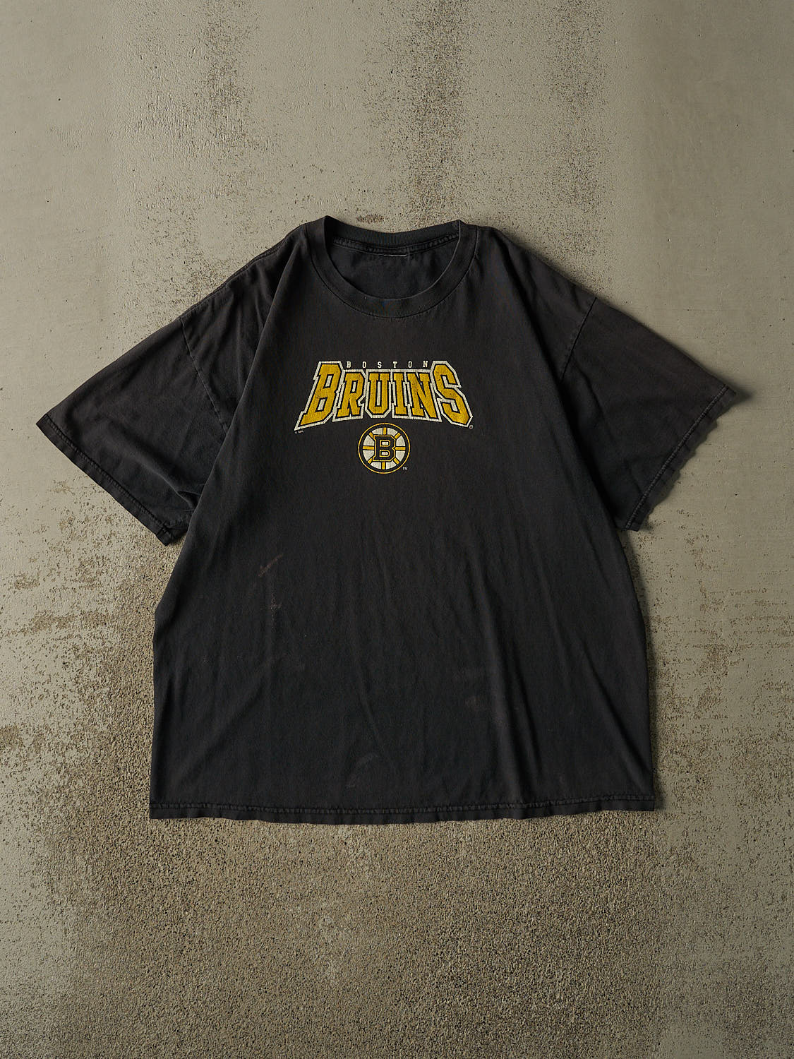 Vintage 90s Faded Black Boston Bruins Tee (L/XL)
