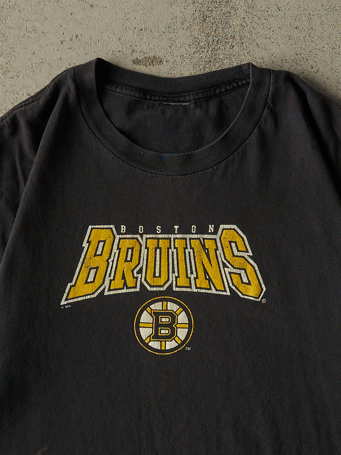 Vintage 90s Faded Black Boston Bruins Tee (L/XL)