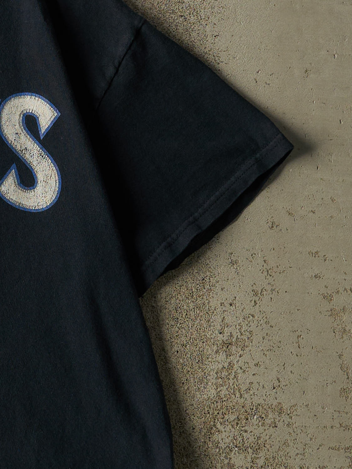 Vintage Y2K Navy Blue Minnesota Timberwolves Tee (S/M)