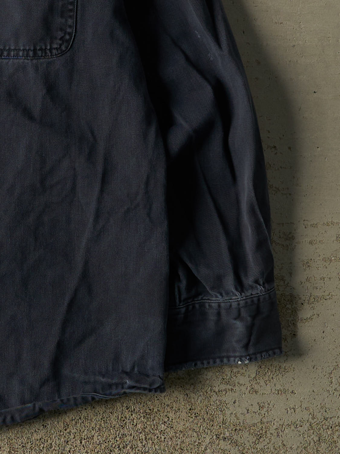 Vintage Y2K Navy Blue Carhartt Button Up Long Sleeve (L/XL)