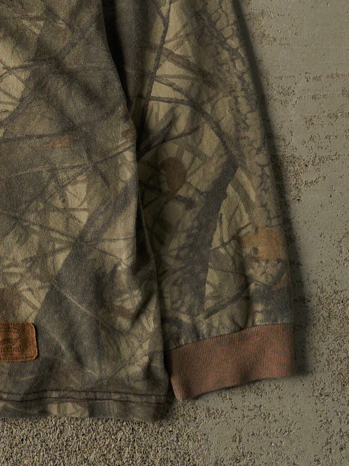 Vintage 90s Camo Realtree x Duxbak Quarter Button Long Sleeve (L)