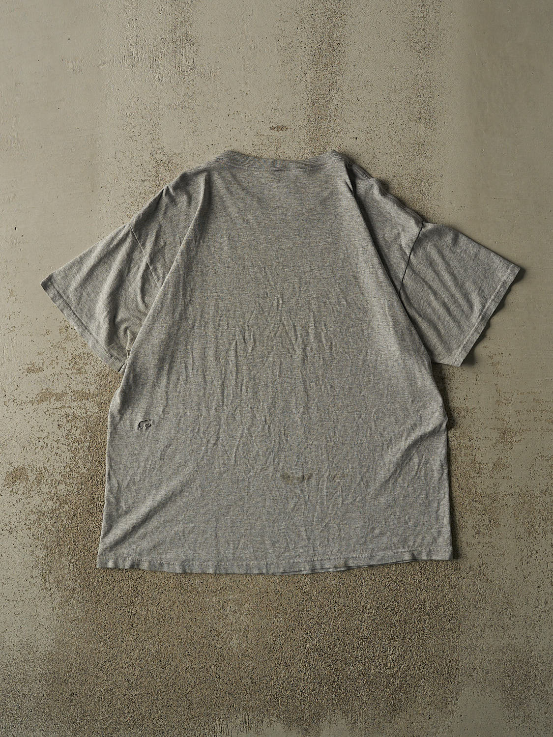 Vintage Y2K Grey University of Iowa Hawkeyes Tee (L/XL)