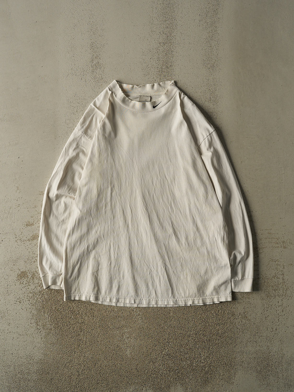 Vintage Y2K Beige Nike Embroidered Mock Neck Long Sleeve (XL/XXL)