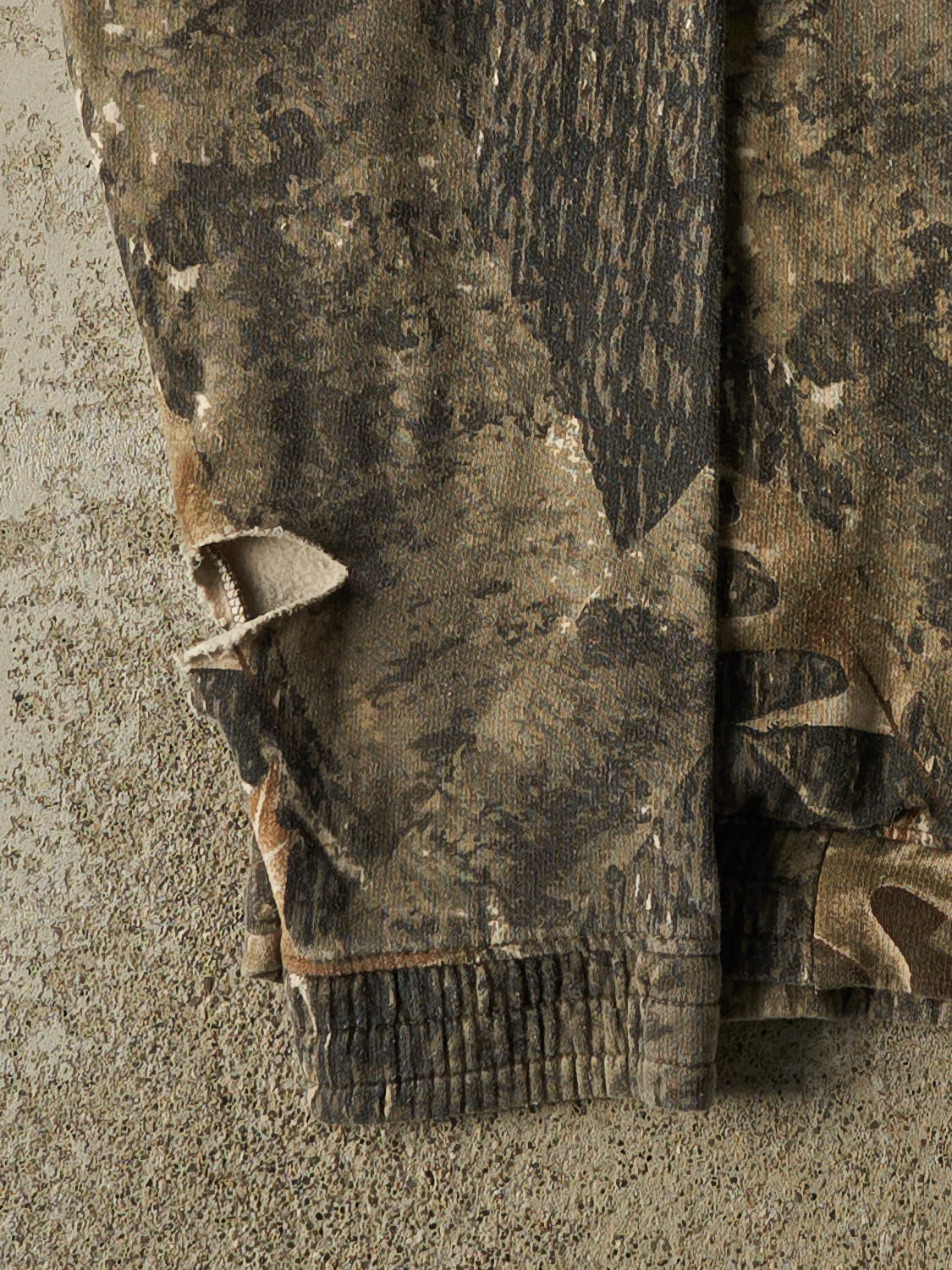 Vintage 90s Camo Old Mill Zip Up  Hoodie (XL/XXL)