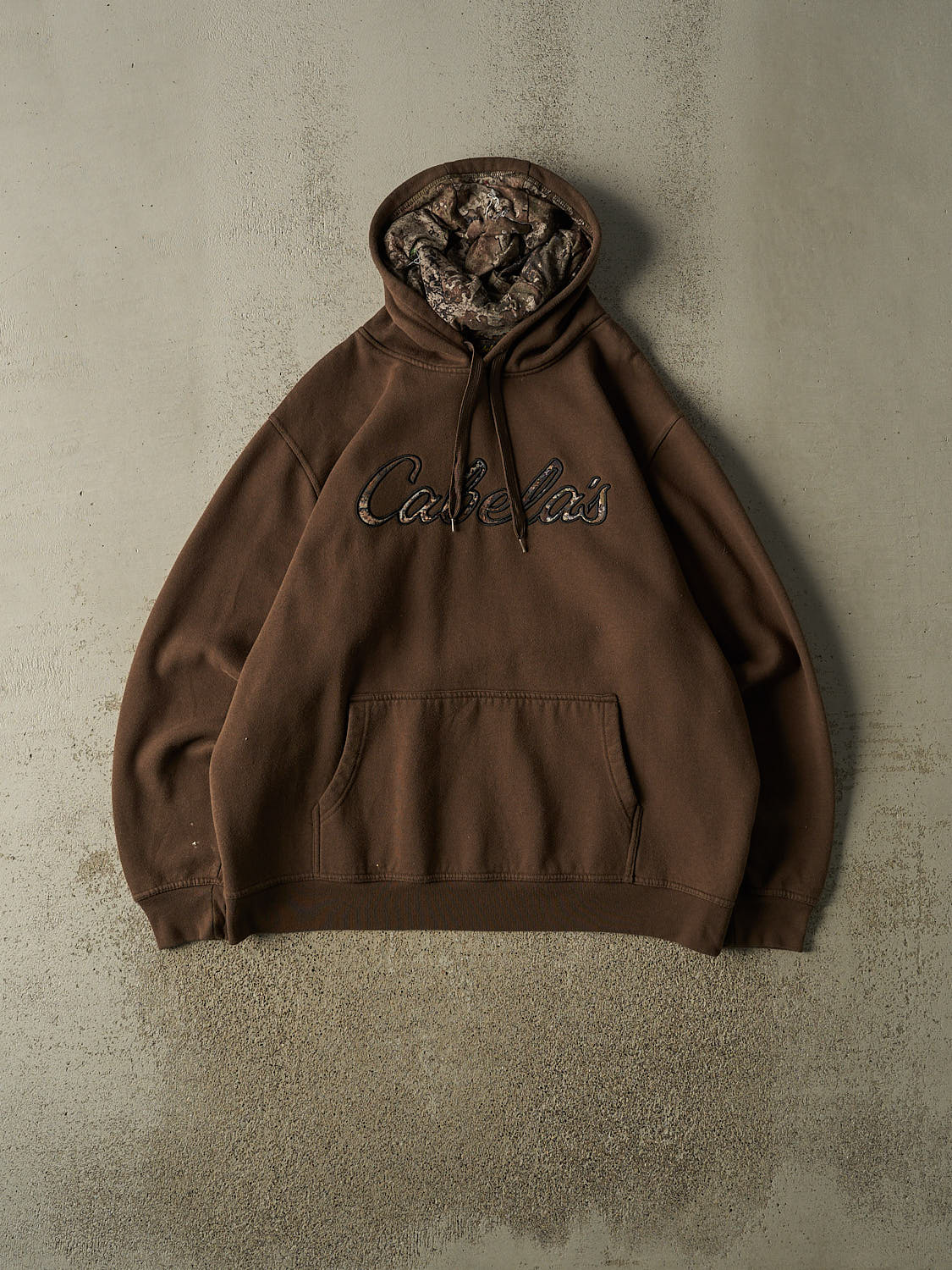 Vintage Y2K Brown Cabela's Embroidered Logo Hoodie (XL/XXL)