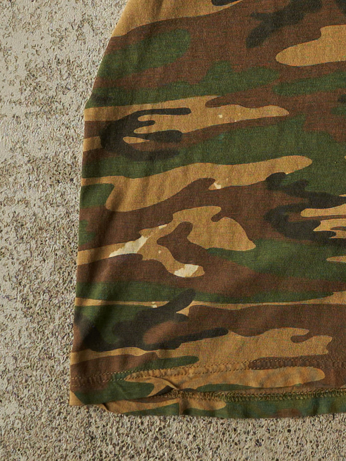 Vintage 90s Camo Ringer  Tee (S/M)