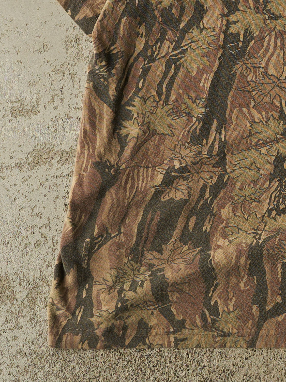 Vintage Y2K Camo Rothco  Tee (L)
