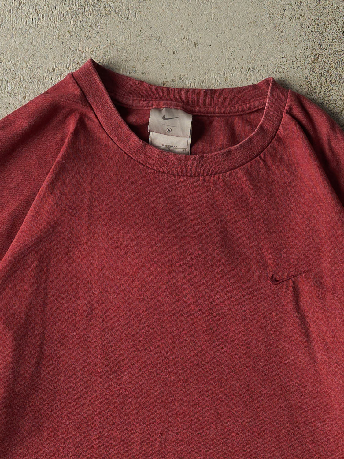 Vintage Y2K Burgundy Nike Tonal Embroidered Swoosh  Tee (XL)