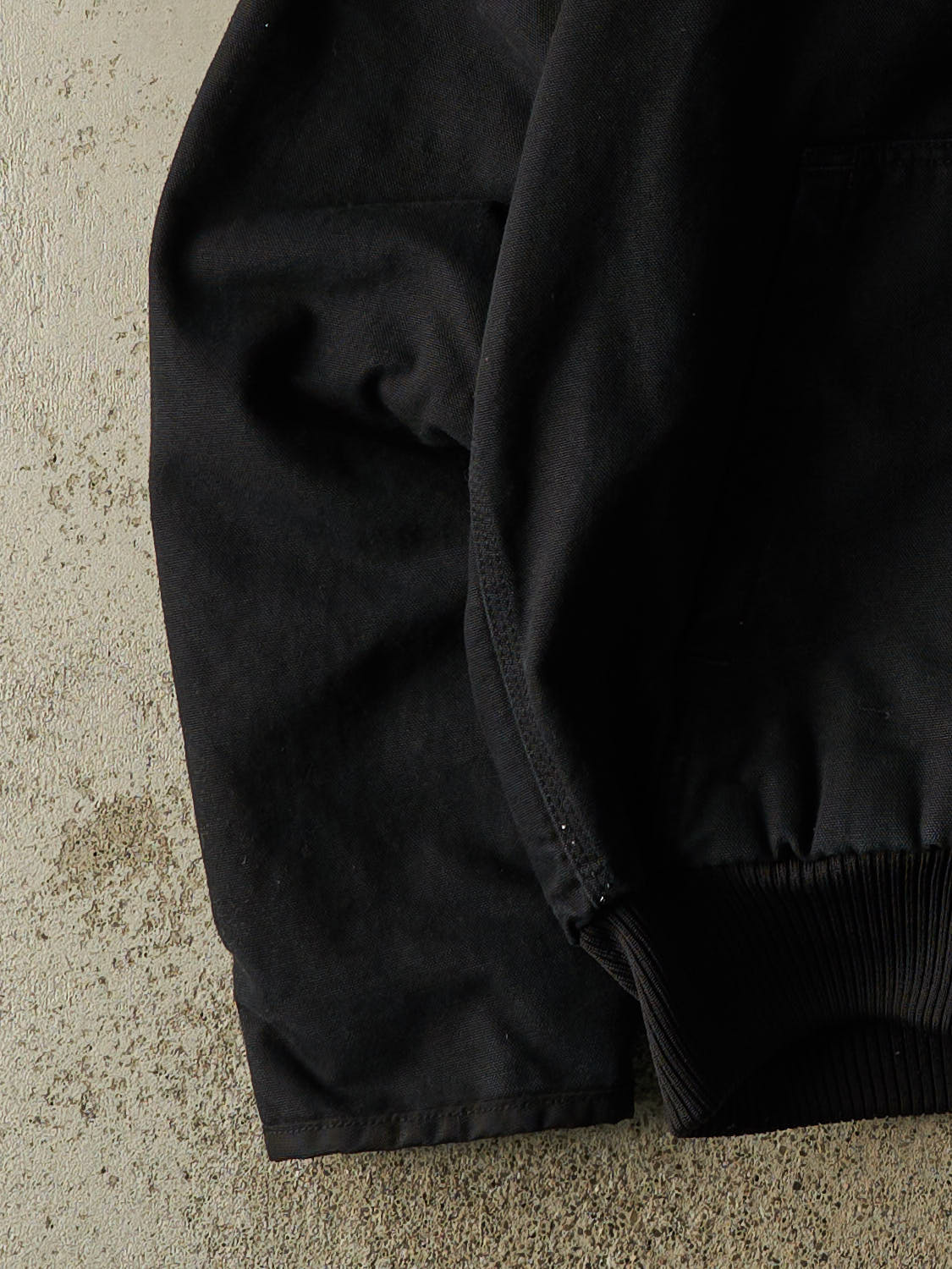 Vintage Y2K Black Carhartt Hooded Active Jacket (M/L)