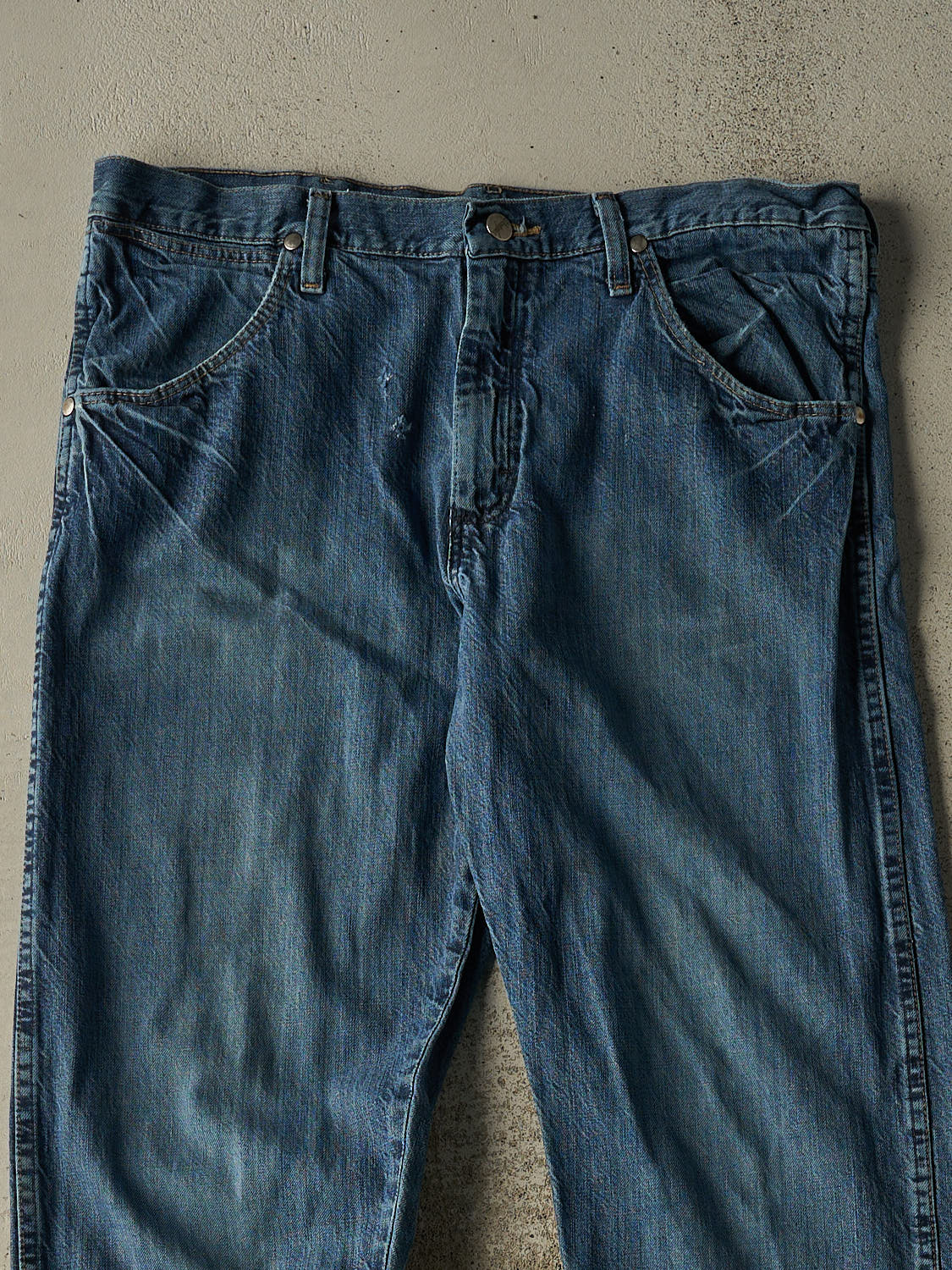 Vintage Y2K Dark Wash Wrangler Jeans (35x34)