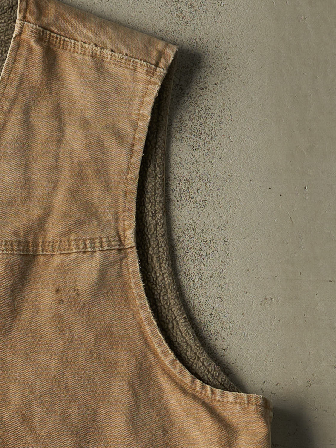 Vintage Y2K Beige Carhartt Fleece Lined Vest (XXL)