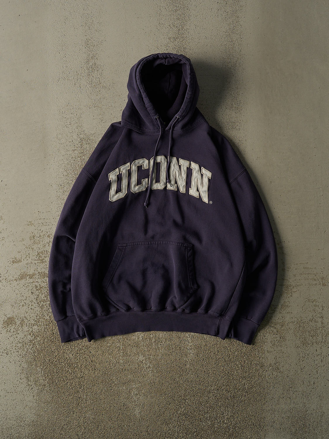 Vintage Y2K Sun Faded Navy University of Connecticut Hoodie (M)