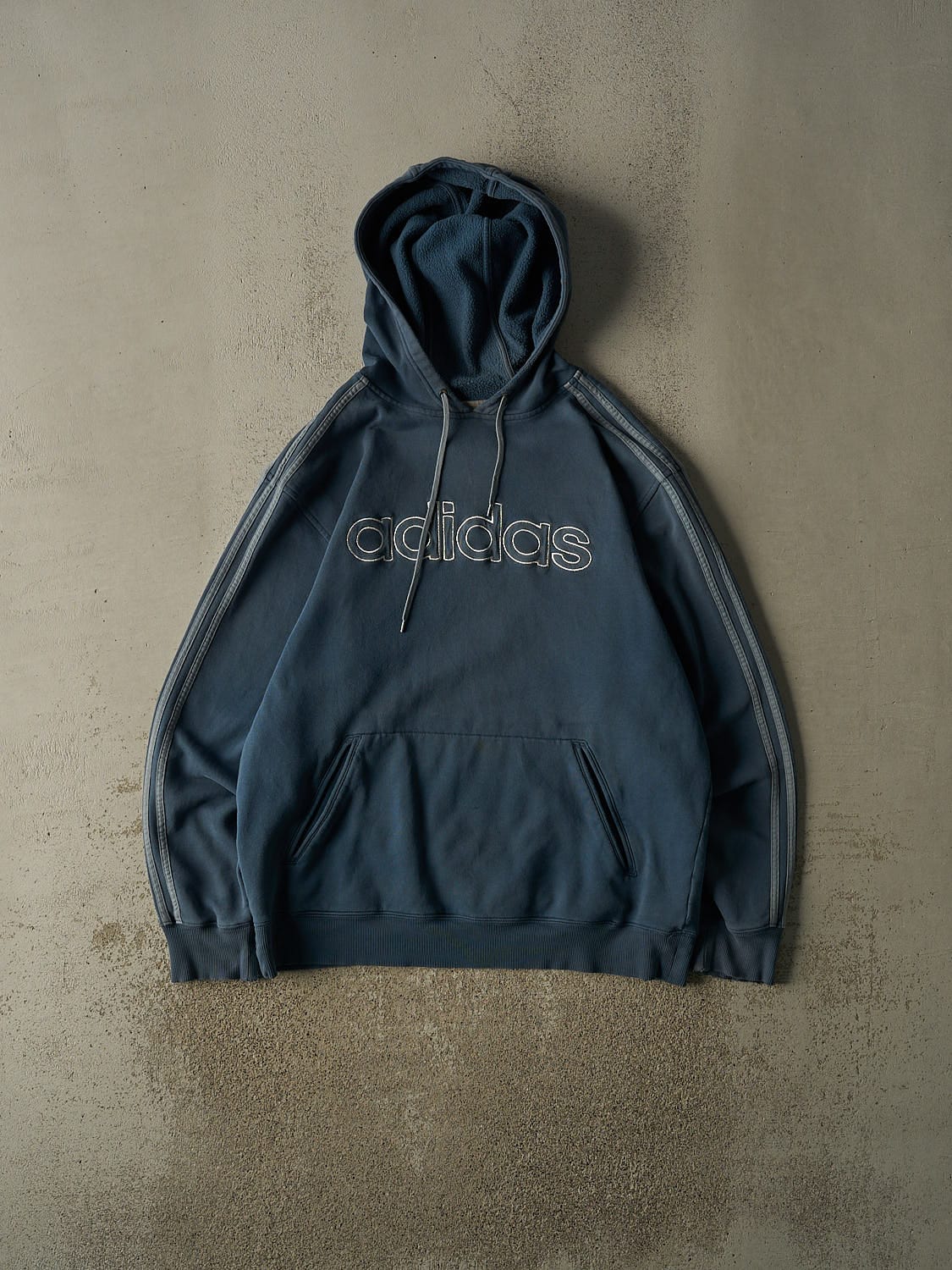 Vintage Y2K Blue Adidas Embridered Hoodie (XL/XXL)