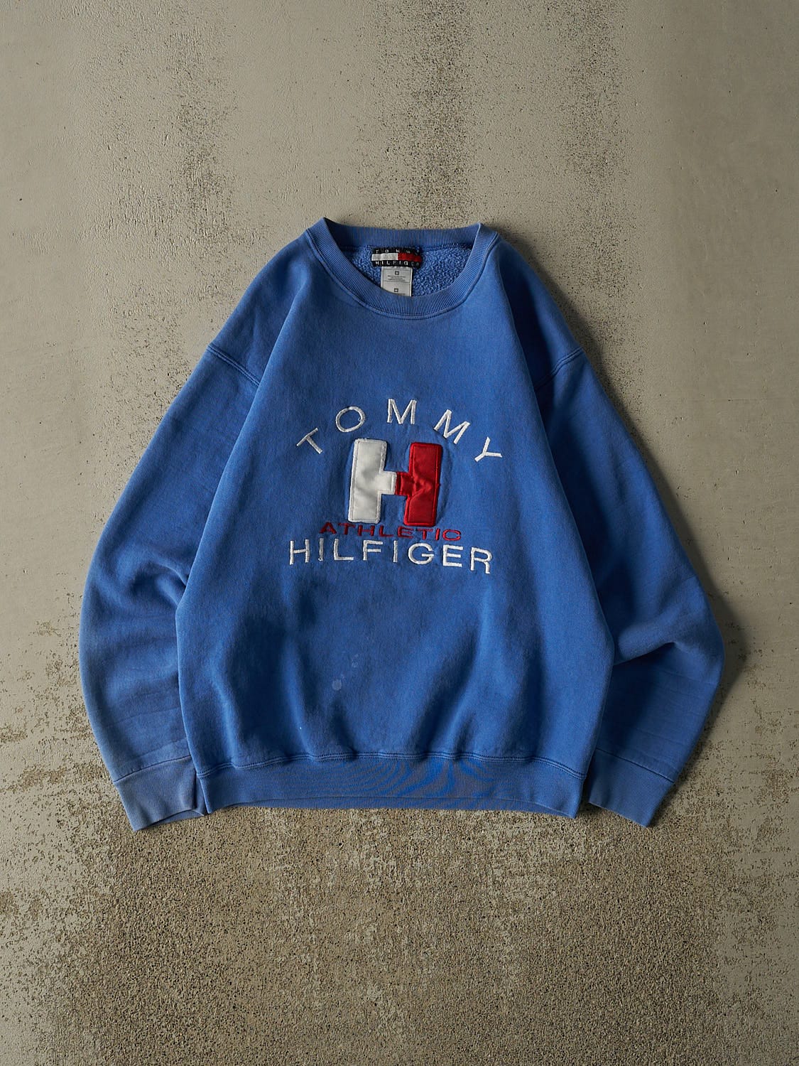 Vintage Y2K Blue Tommy Hilfiger Embroidered Crewneck (S)