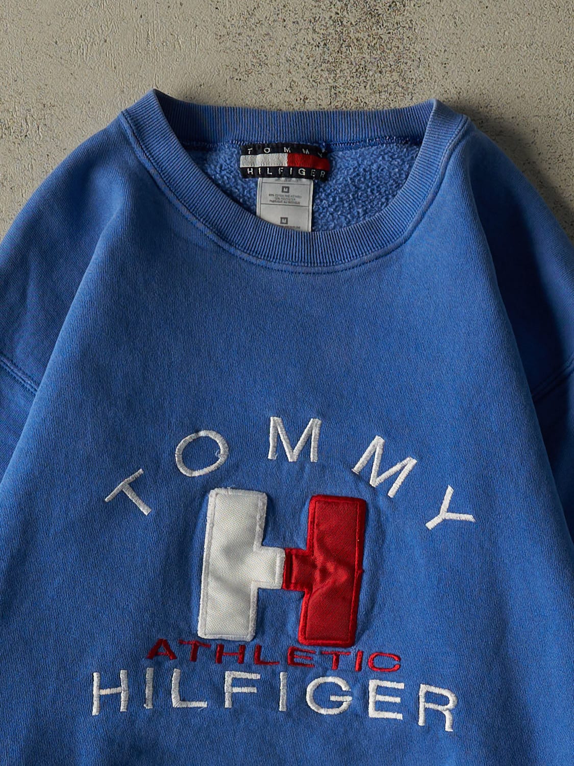 Vintage Y2K Blue Tommy Hilfiger Embroidered Crewneck (S)