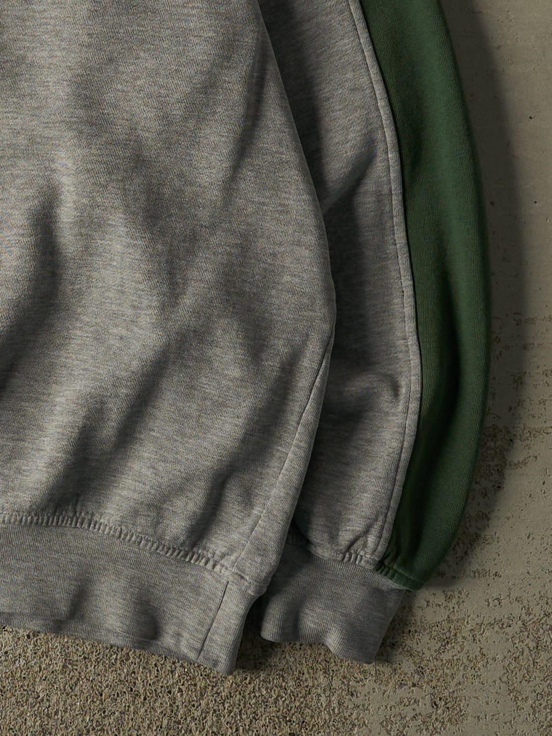 Vintage Y2K Grey Green Bay Packers Embroidered Crewneck (XL/XXL)