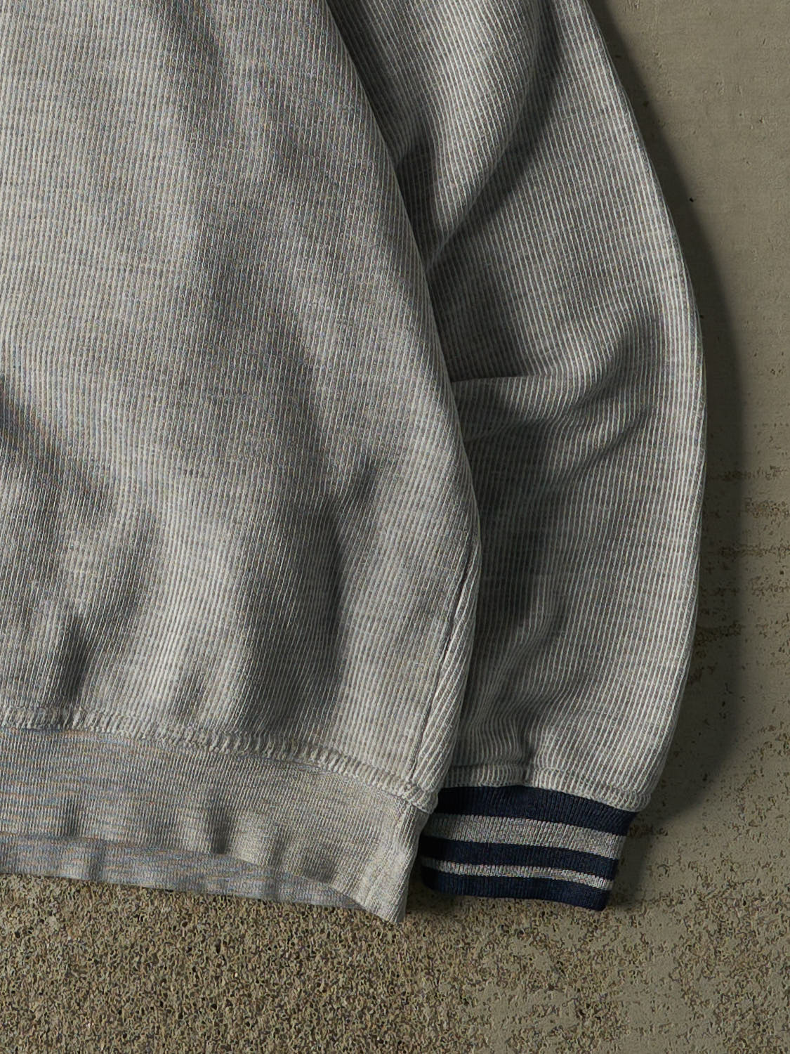 Vintage 90s Grey University of Pittsburgh Crewneck (XL/XXL)