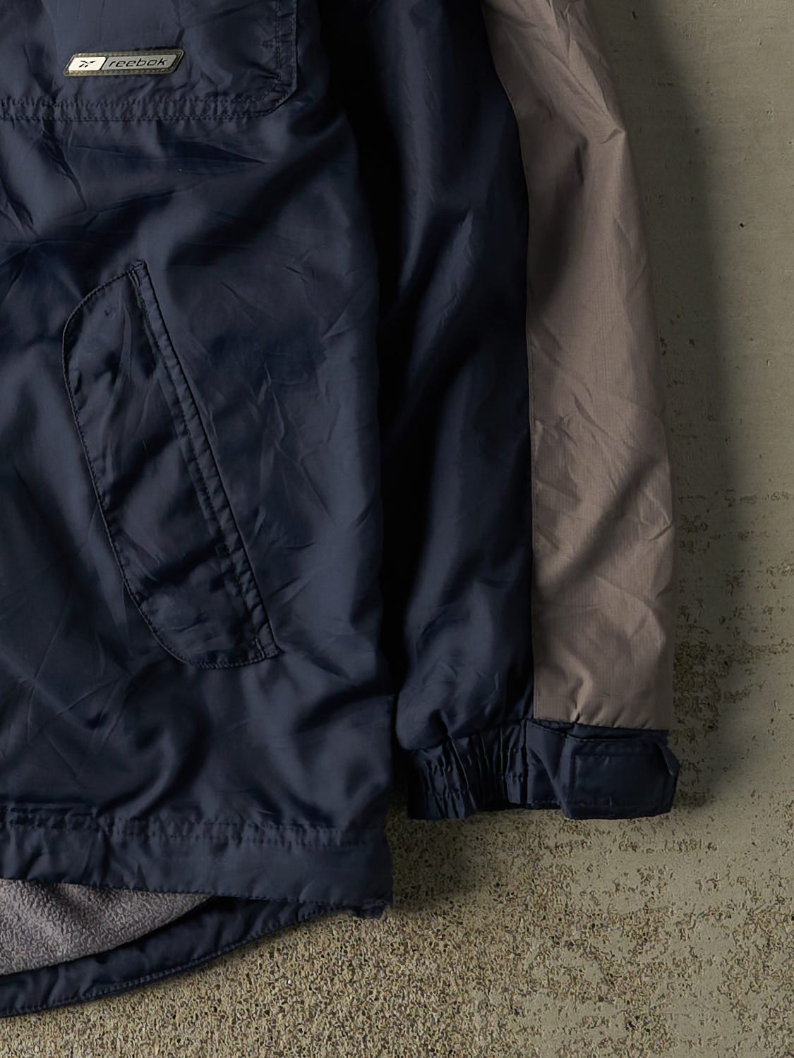 Vintage Y2K Navy Blue Reebok Fleece Lined Windbreaker Jacket (M/L)