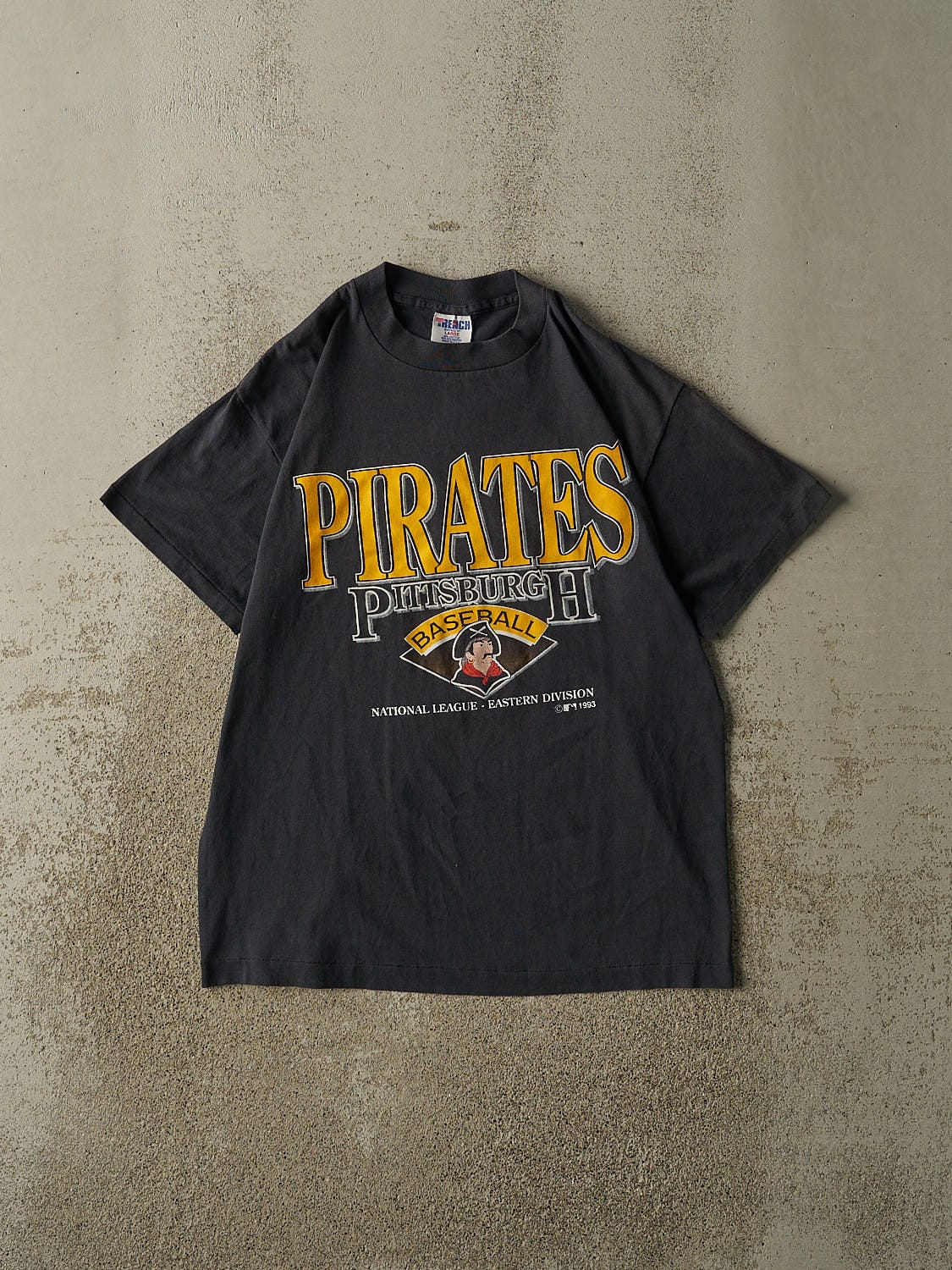 Vintage 93' Faded Black Pittsburgh Pirates Tee (M/L)