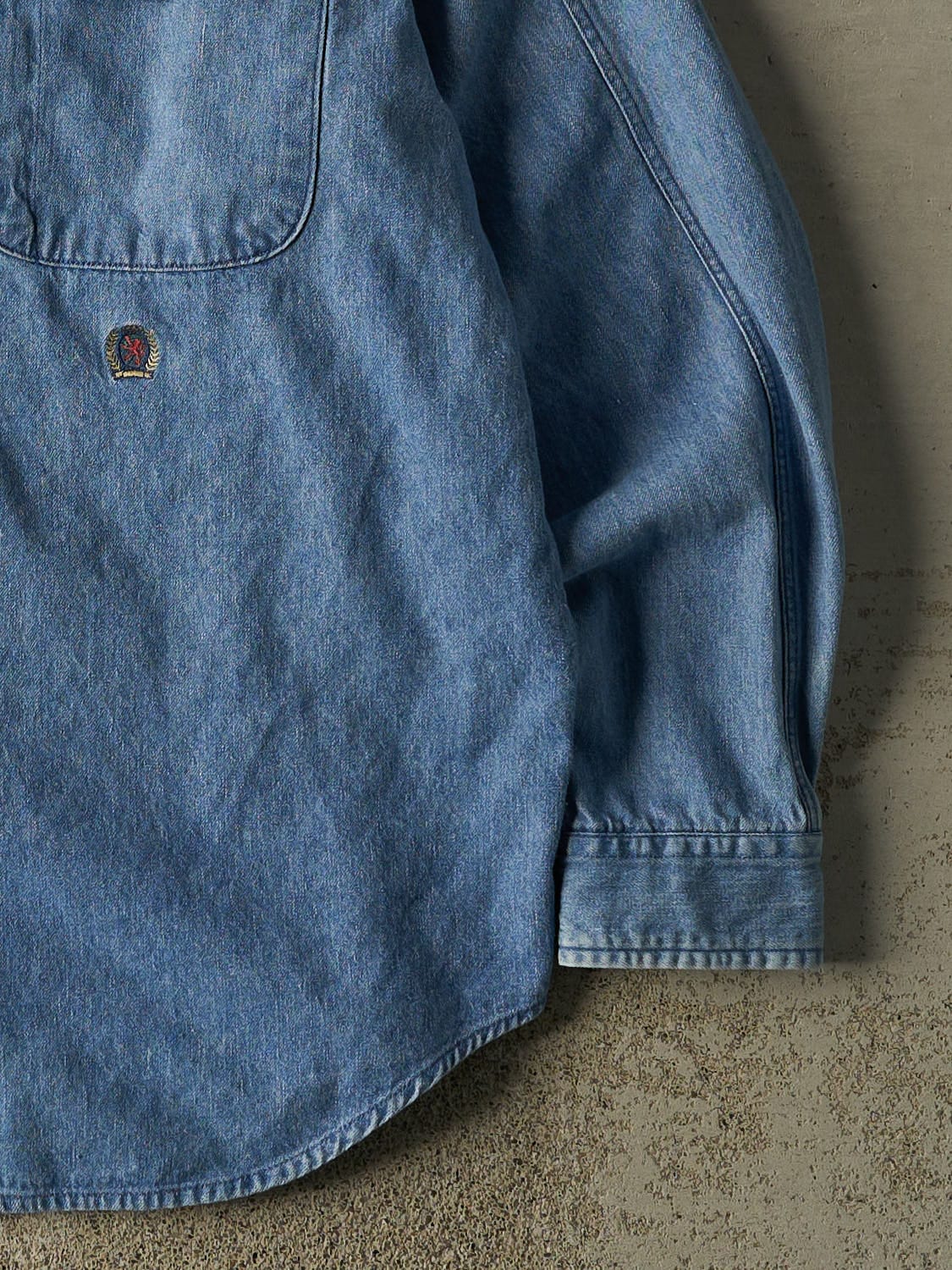 Vintage 90s Light Wash Tommy Hilfiger Embroidered Denim Button Up Long Sleeve (XXL)
