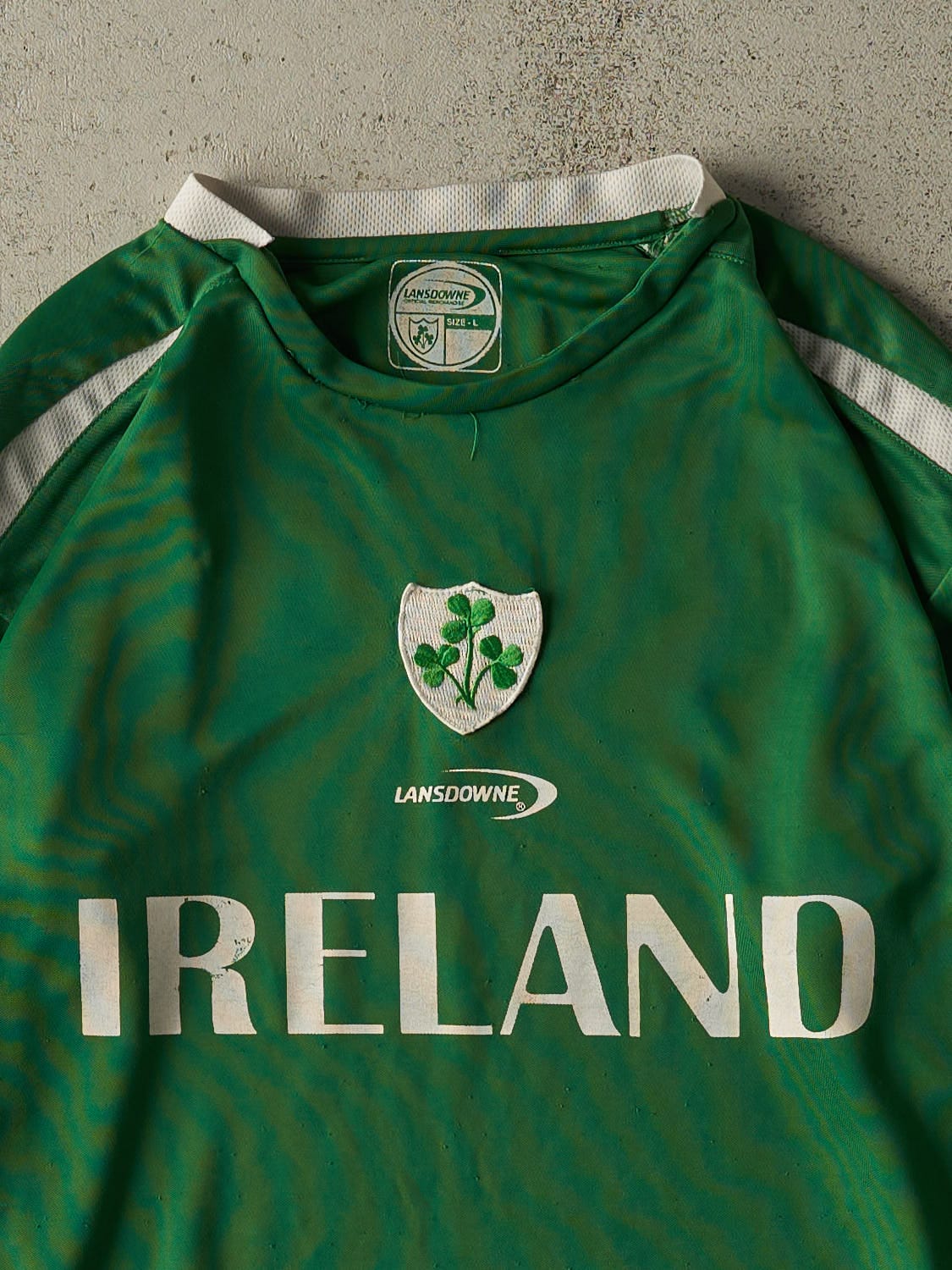 Vintage Y2K Green Ireland Soccer Jersey (L/XL)