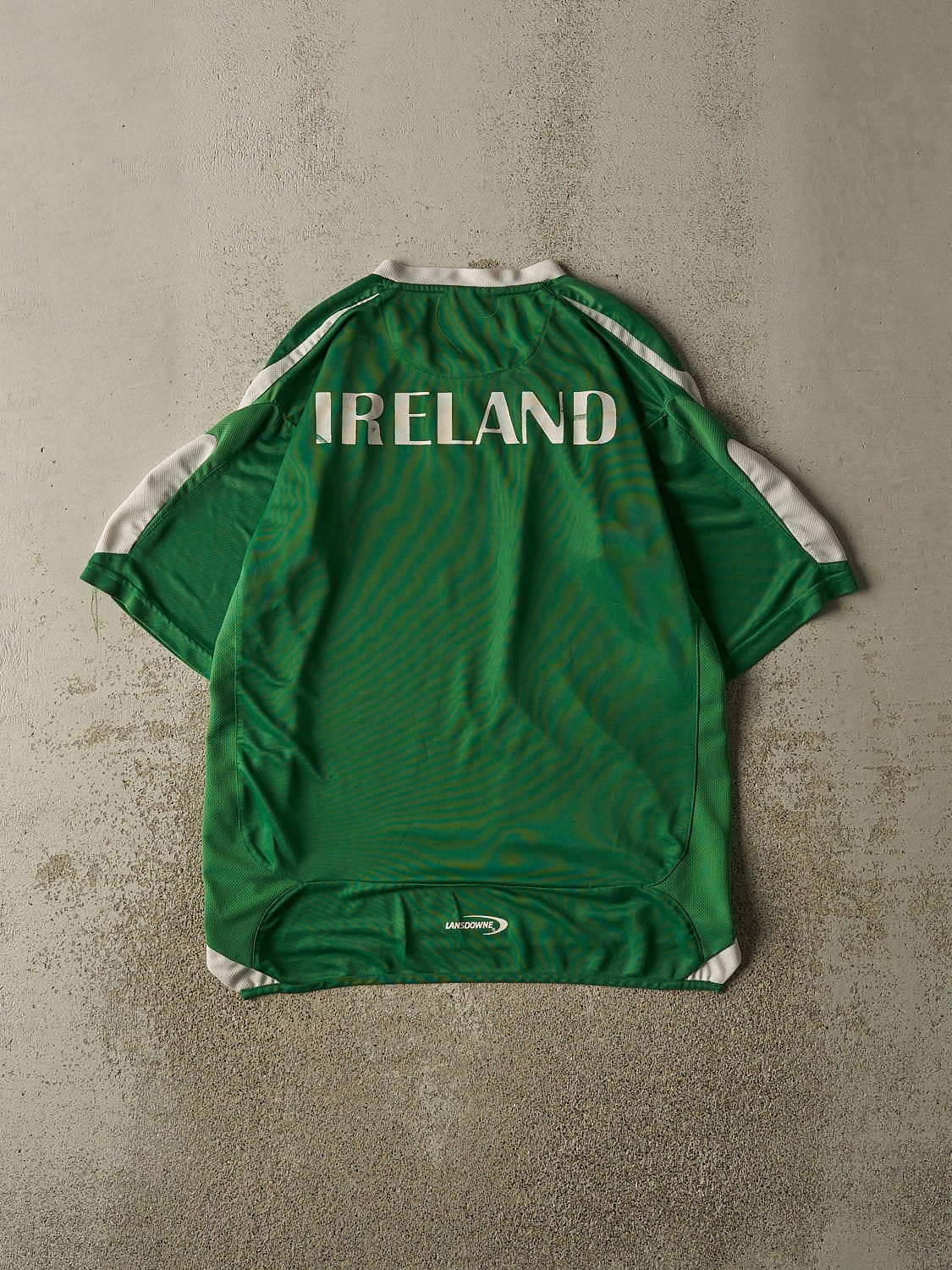 Vintage Y2K Green Ireland Soccer Jersey (L/XL)