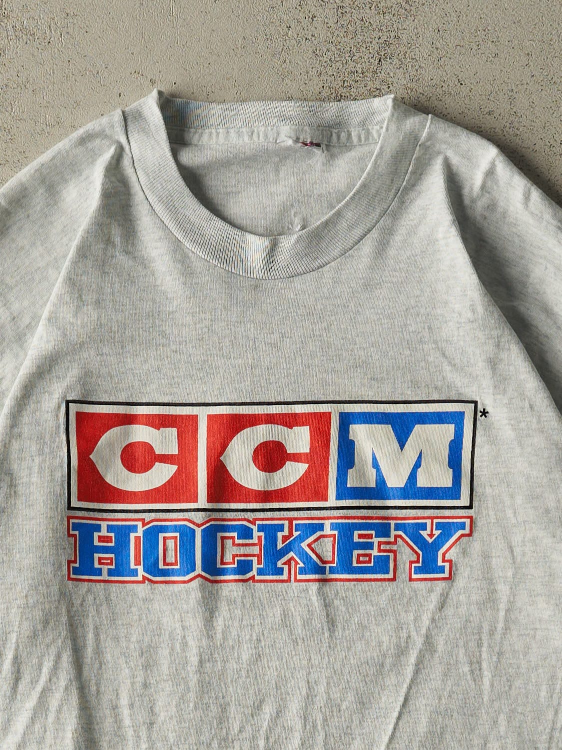 Vintage 90s Heather Grey CCM Hockey Tee (L/XL)