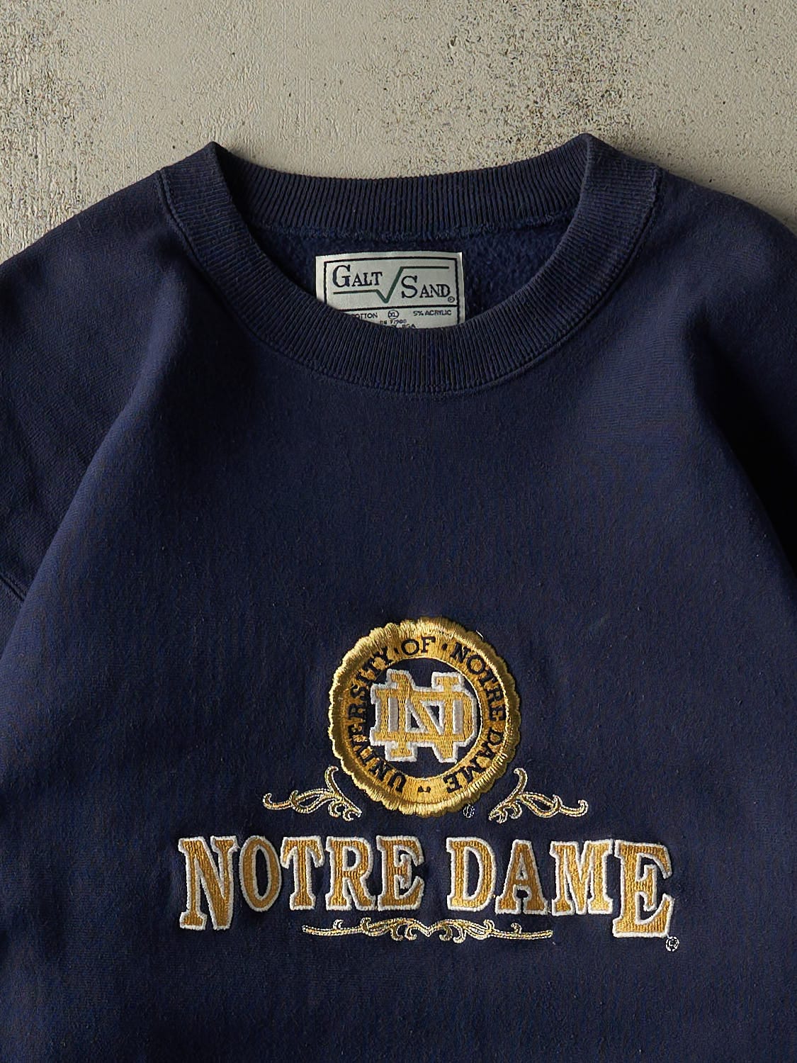 Vintage 90s Navy Blue University of Notre Dame Embroidered Crewneck (XXL)