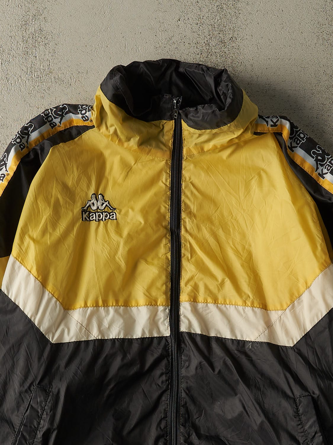 Vintage 90s Black & Yellow Kappa Windbreaker Jacket (L/XL)