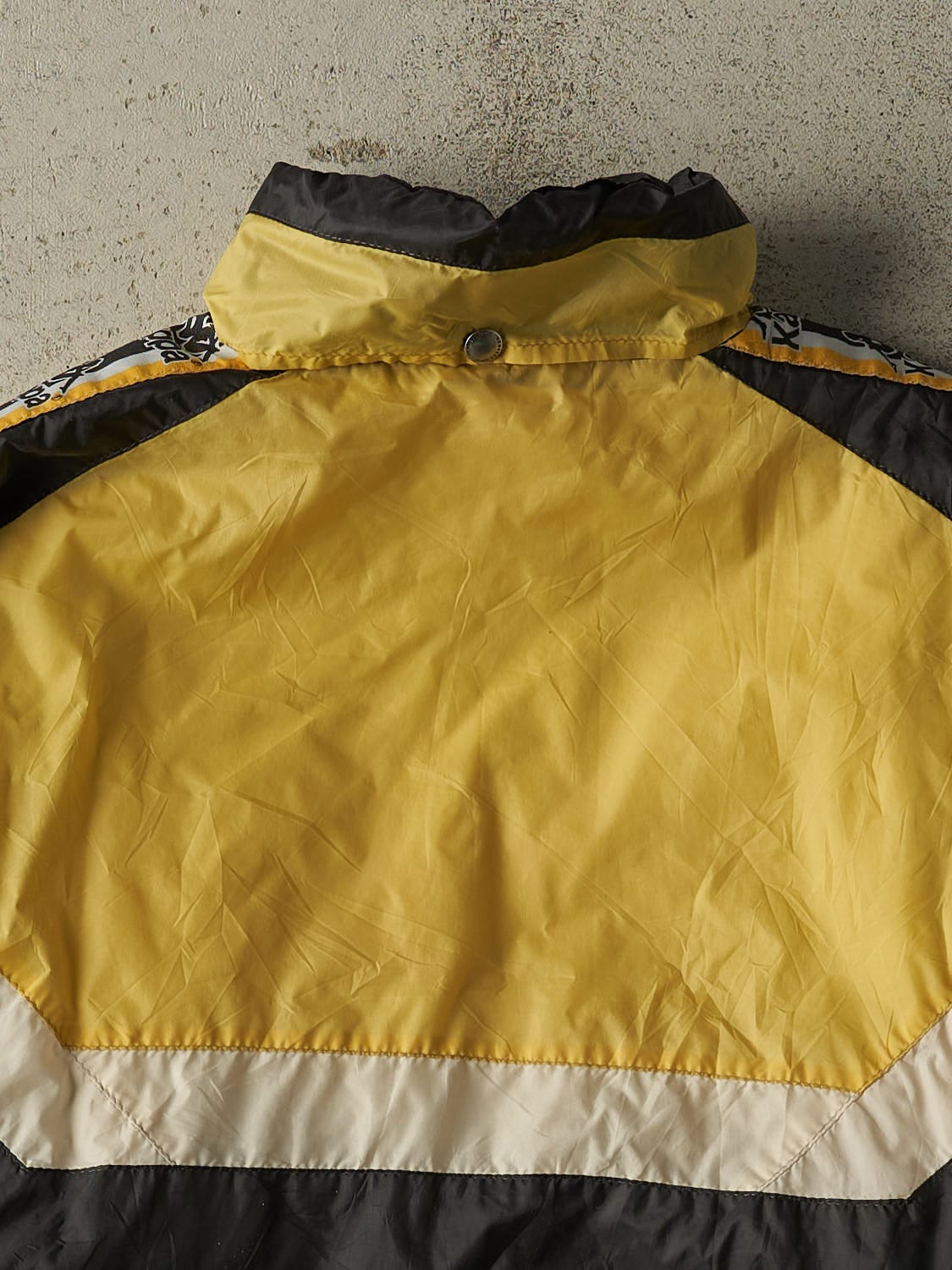 Vintage 90s Black & Yellow Kappa Windbreaker Jacket (L/XL)