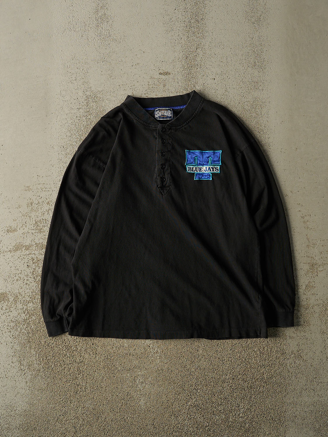 Vintage 90s Black Toronto Blue Jays Quarter Button Long Sleeve (M)