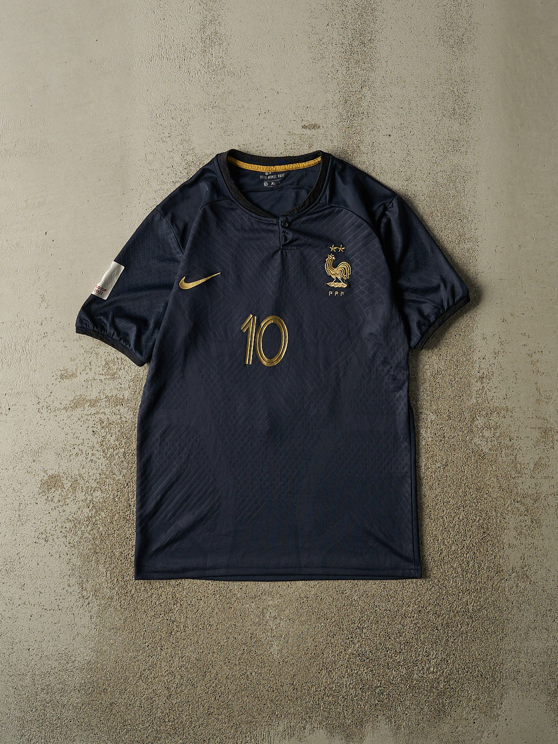 Vintage 22' Navy Blue France Nike #10 Mbappe Soccer Jersey (M/L)