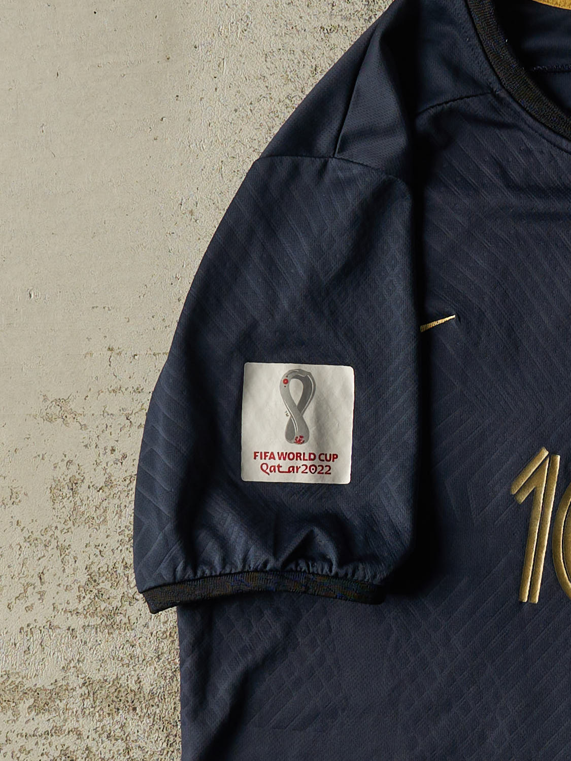 Vintage 22' Navy Blue France Nike #10 Mbappe Soccer Jersey (M/L)