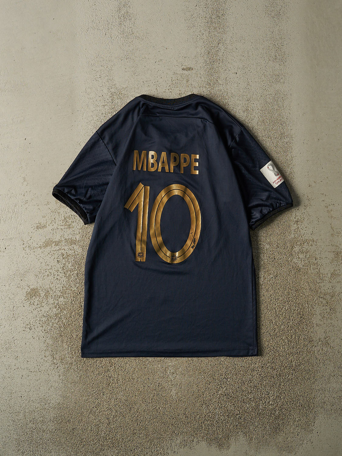 Vintage 22' Navy Blue France Nike #10 Mbappe Soccer Jersey (M/L)