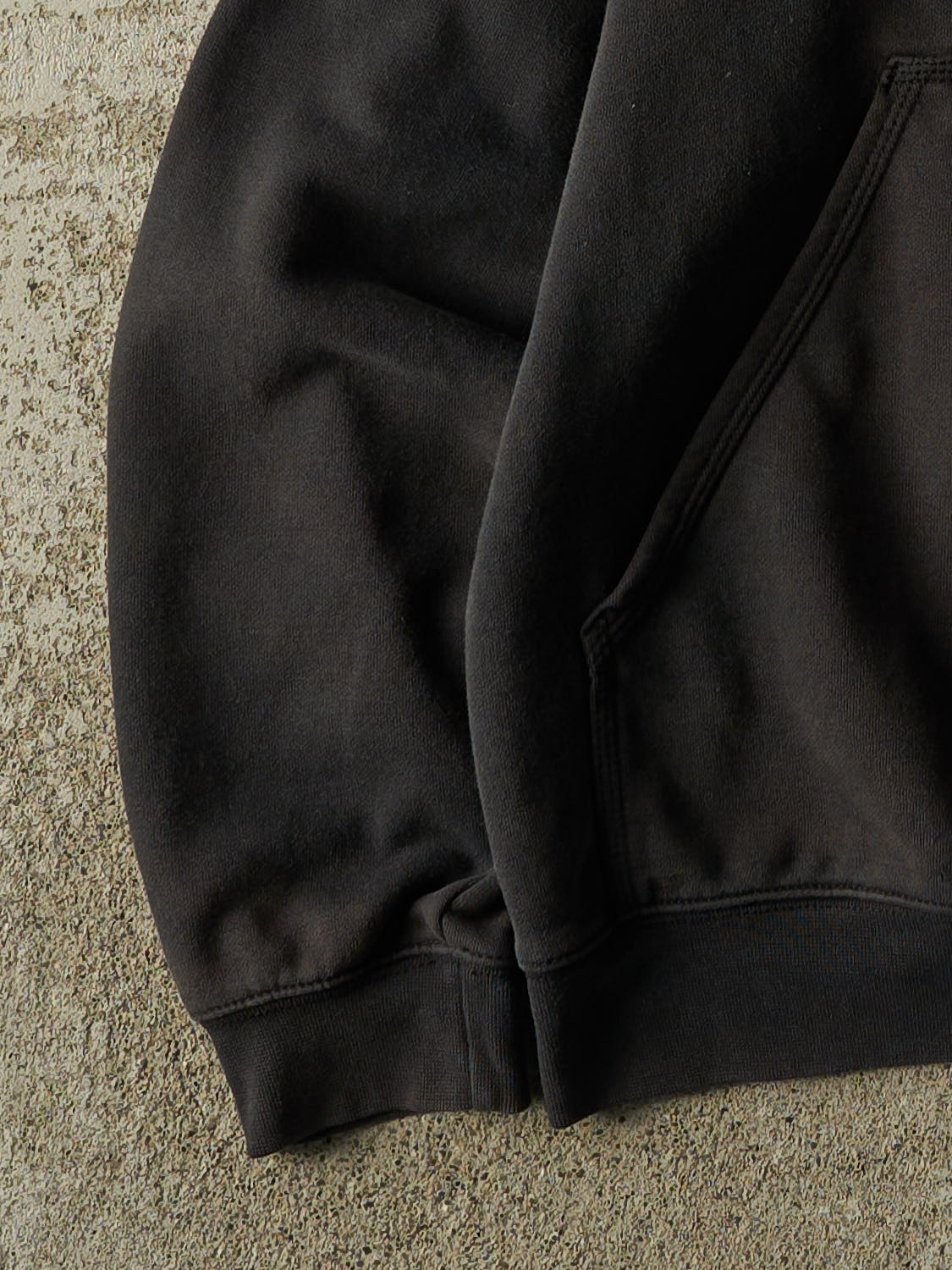 Vintage Y2K Faded Black Carhartt Hoodie (XL)