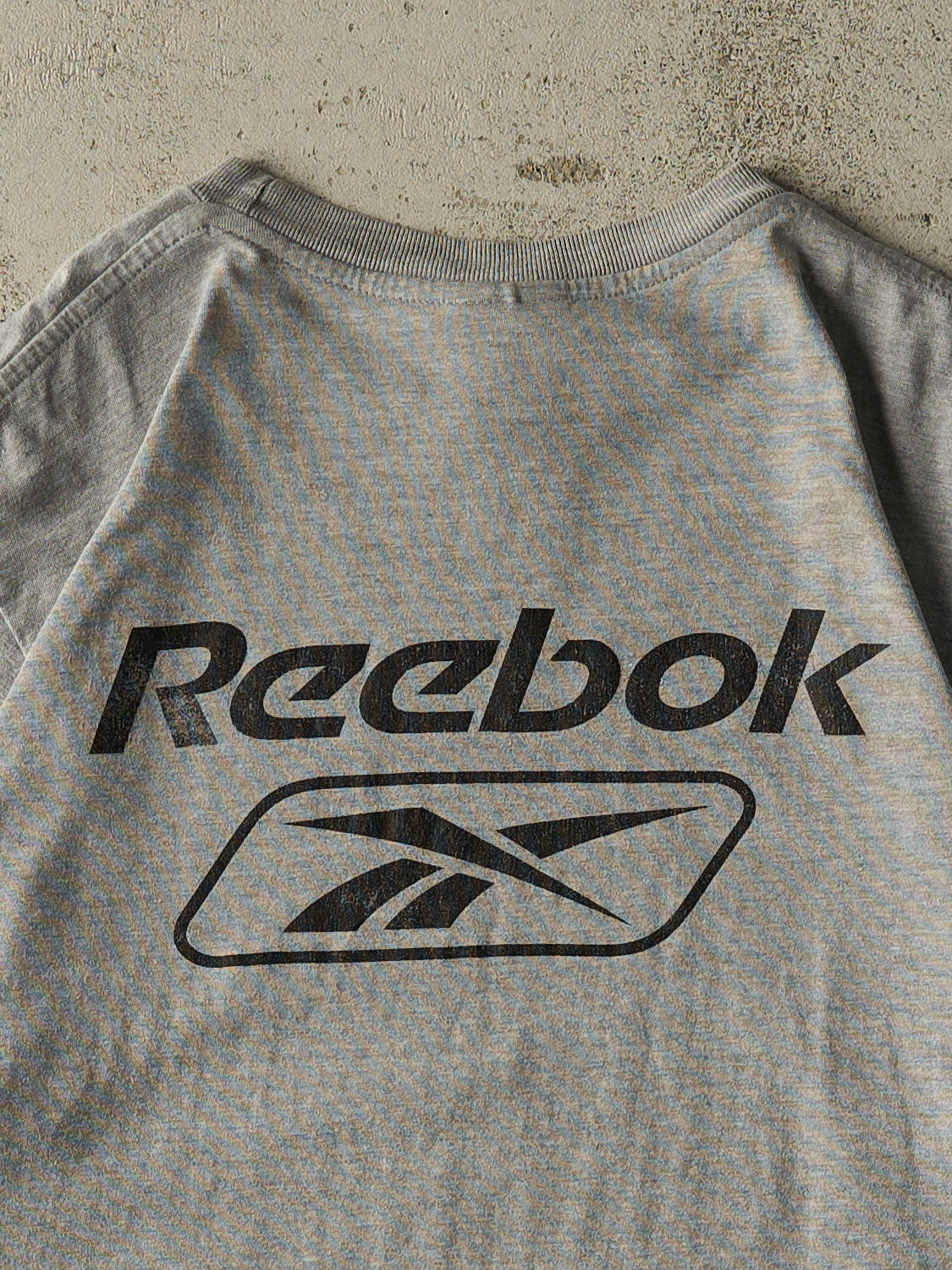 Vintage Y2K Grey Manitoba Provincial Basketball Tee (L/XL)