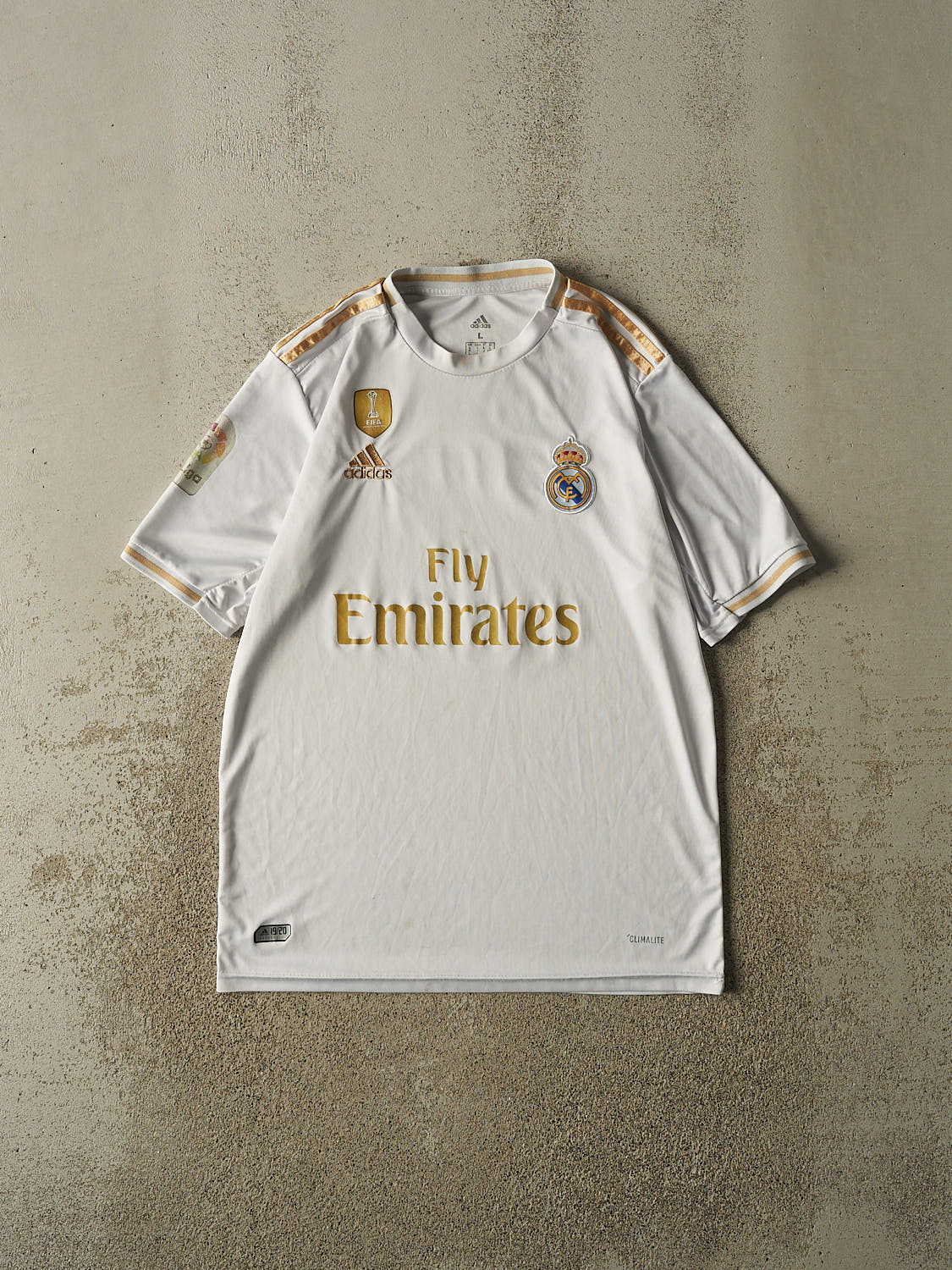 Vintage Y2K White Real Madrid Soccer Jersey (L)