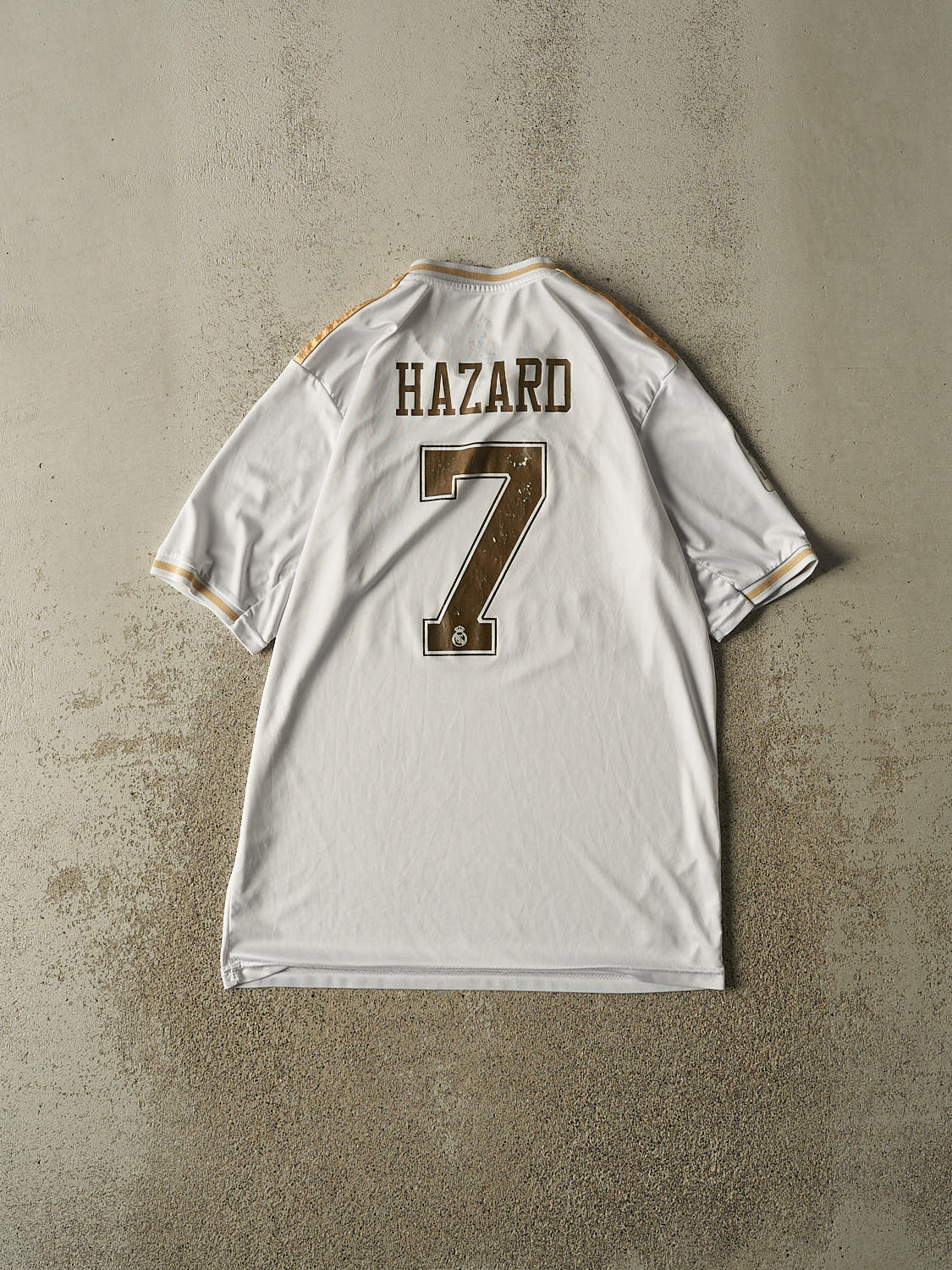 Vintage Y2K White Real Madrid Soccer Jersey (L)