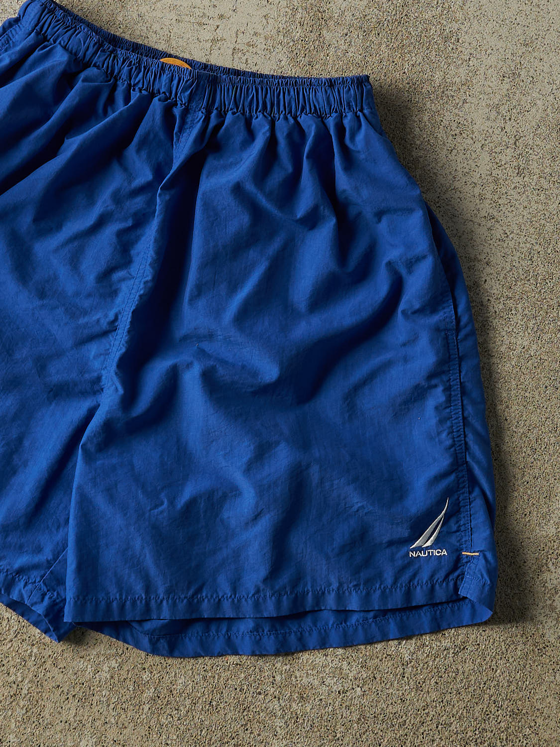 Vintage 90s Blue Nautica Shorts (25x6)