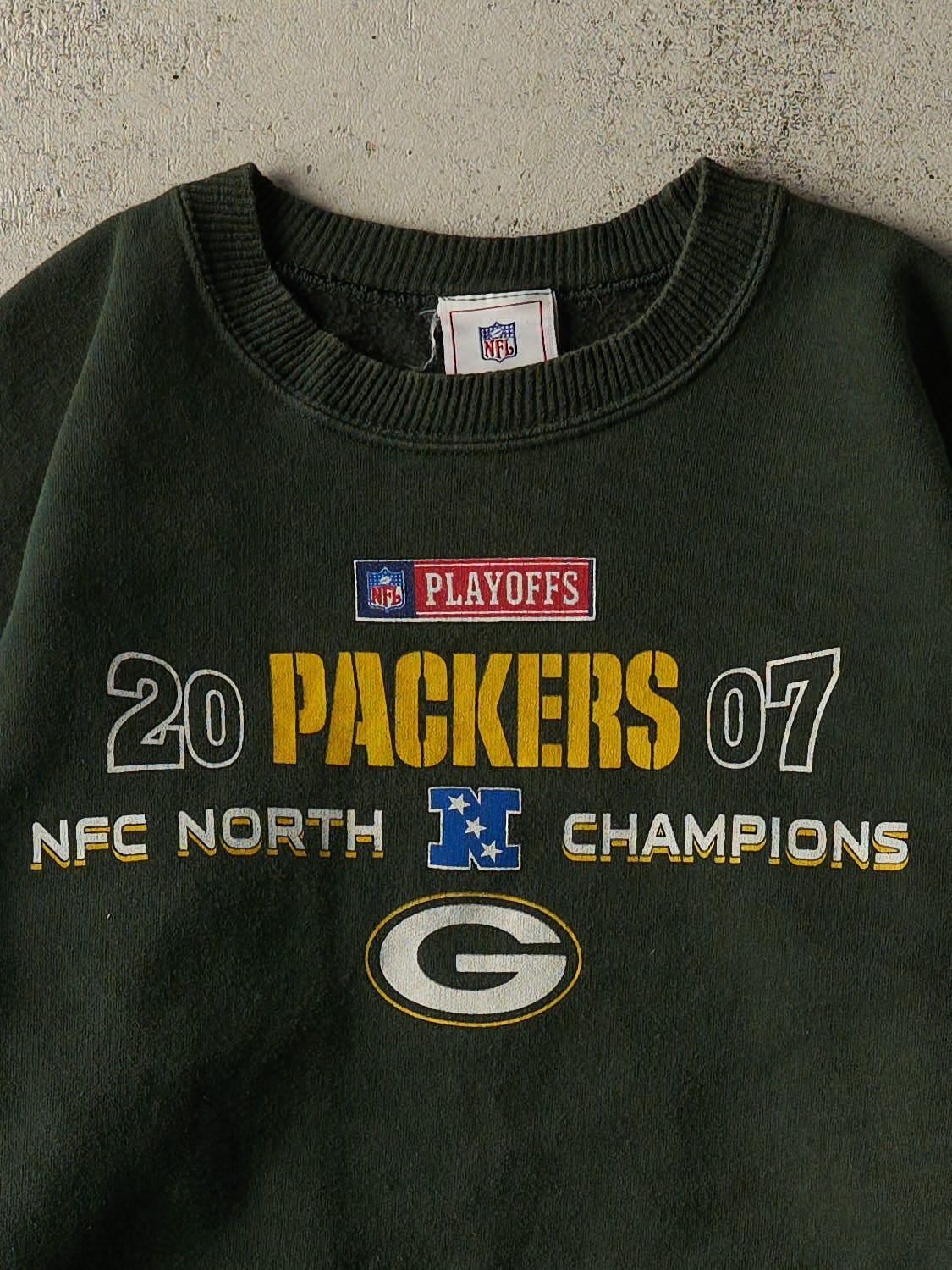 Vintage 07' Green Green Bay Packers NFC Champions Crewneck (M/L)