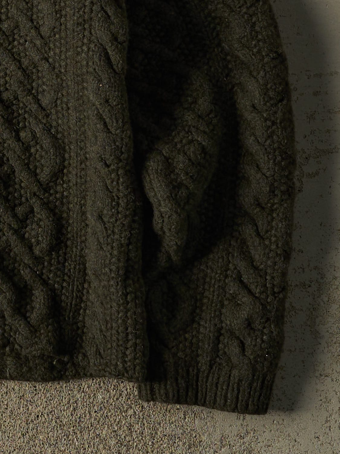 Vintage Y2K Green Cable Knit (S/M)
