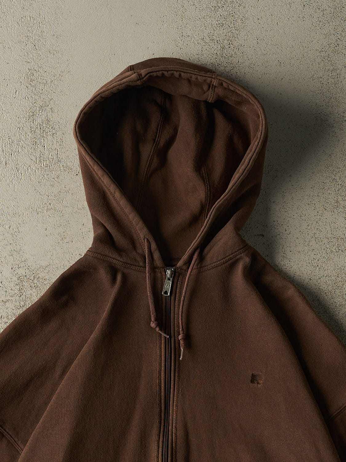 Vintage Y2K Brown Russell Athletic Embroidered Zip Up Hoodie (XXL)