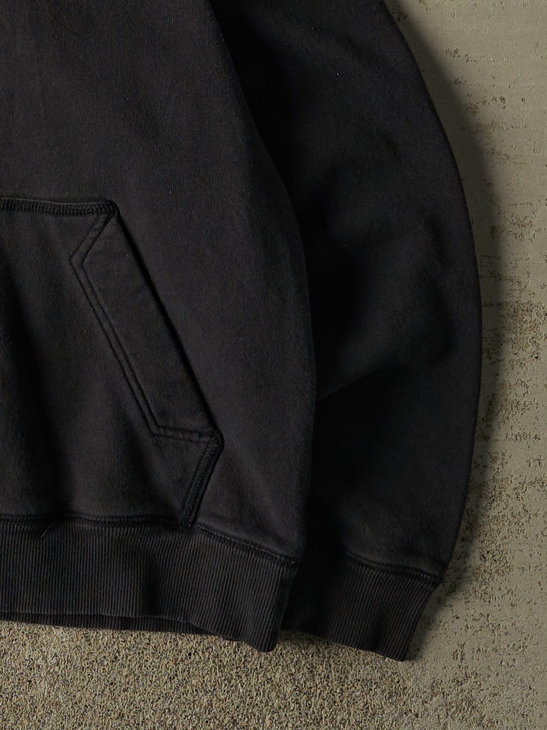 Vintage Y2K Black Nike Embroidered Swoosh Hoodie (M/L)