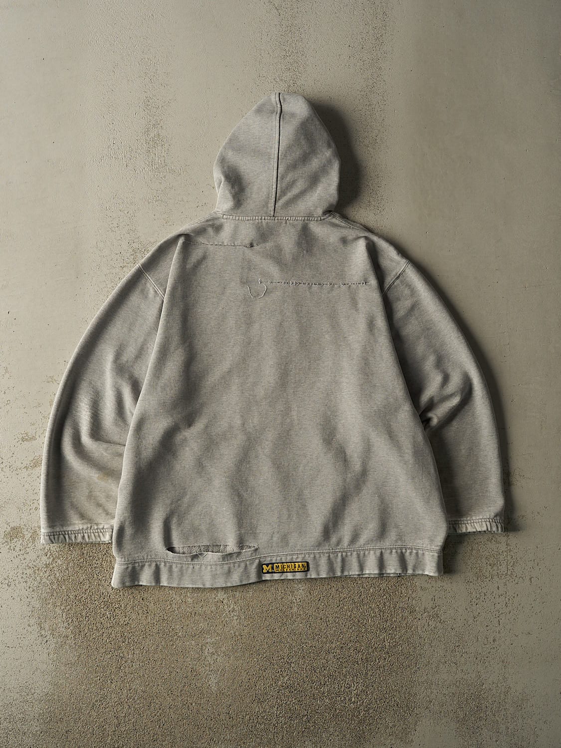 Vintage Y2K Grey Nike University of Michigan Hoodie (XL/XXL)