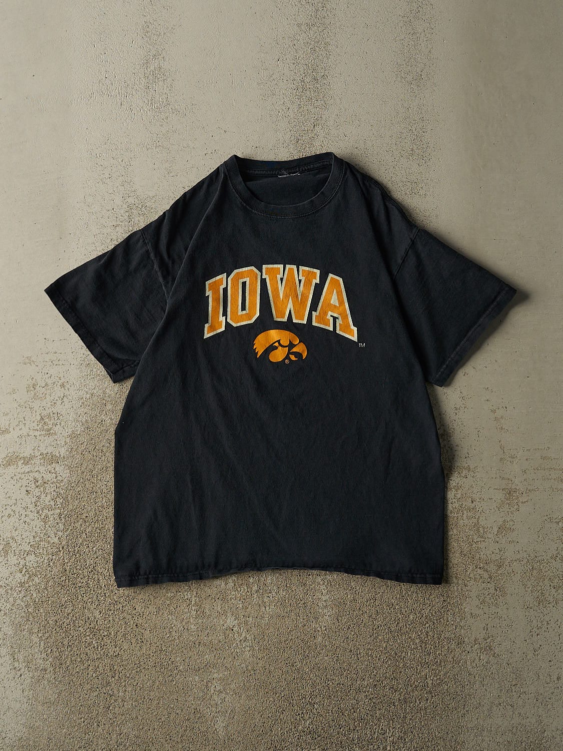 Vintage Y2K Faded Black University of Iowa Tee (M/L)